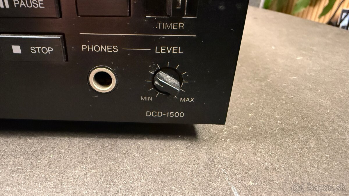 Predám CD prehrávač Denon DCD-1500 - 3