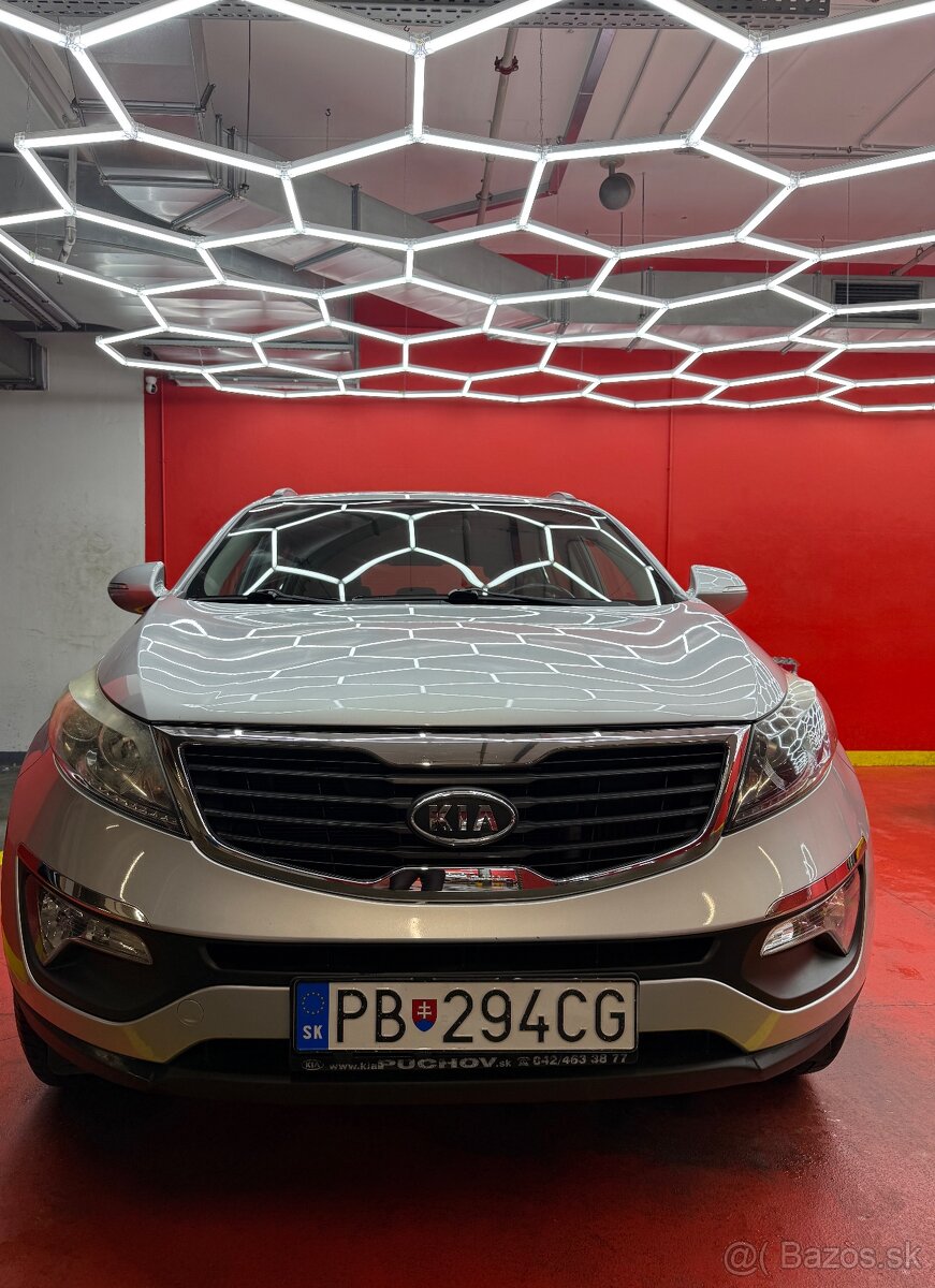Kia – 2012 – 2.0 CRDi - 3
