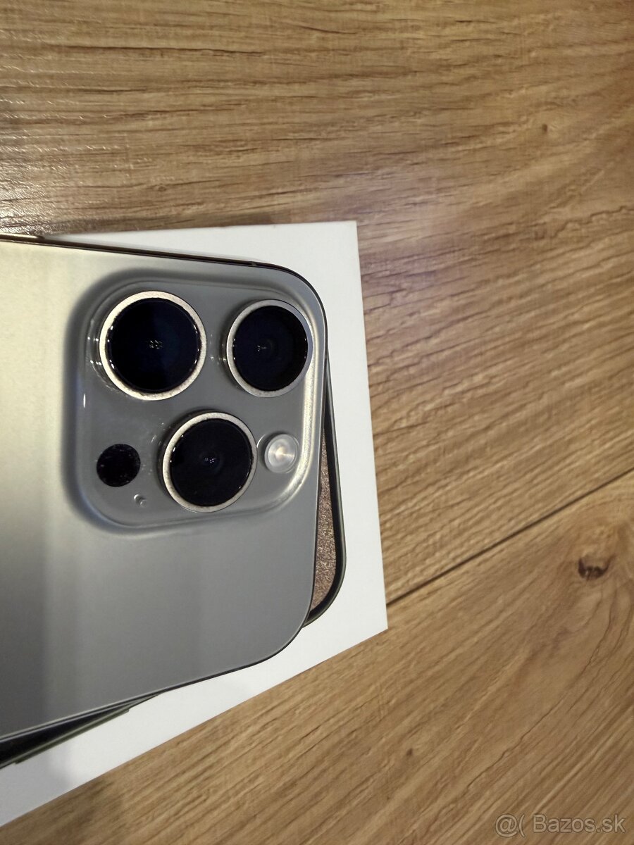 iPhone 15 Pro 128GB natural titanium - 3