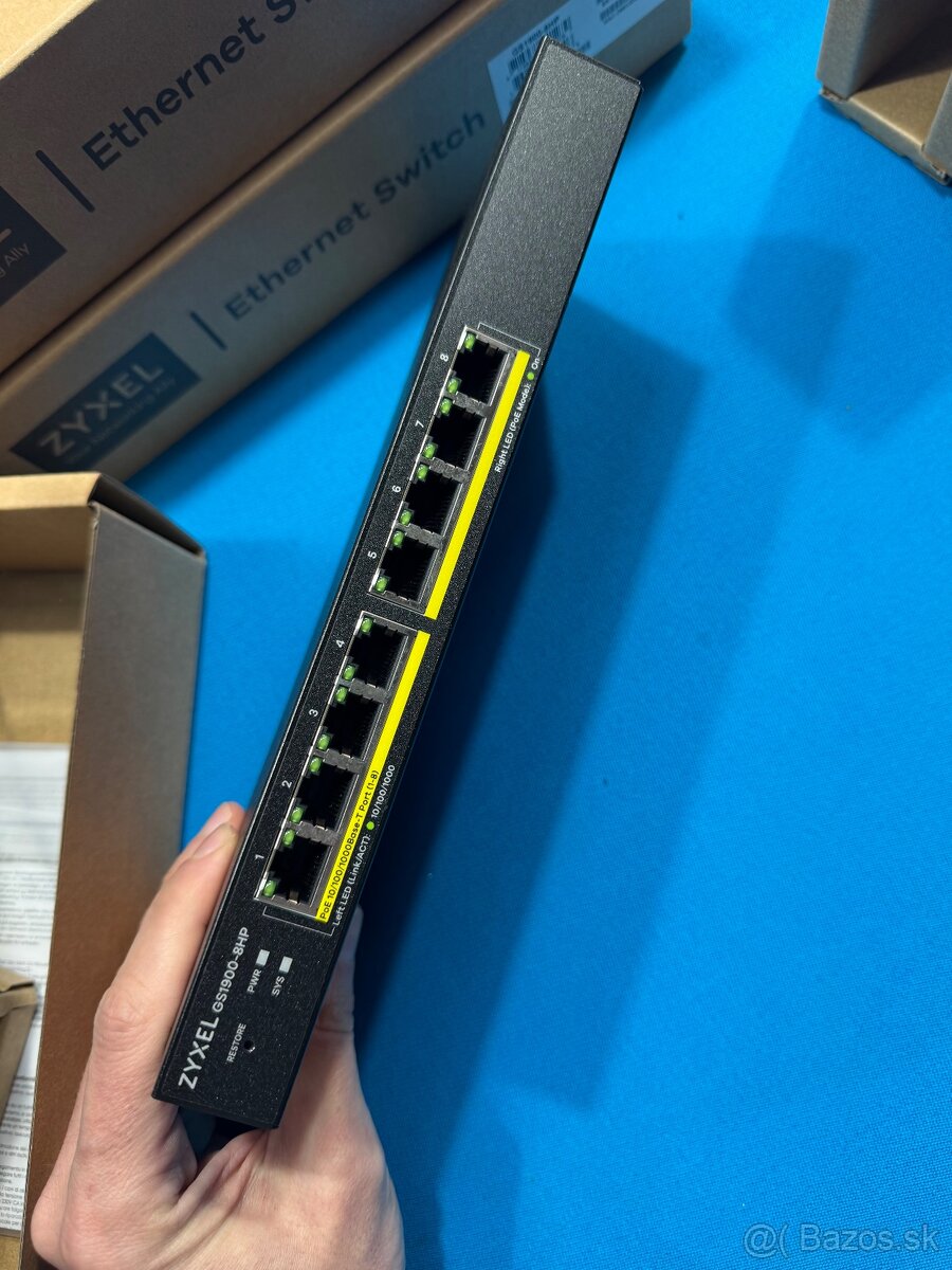 Zyxel GS1900-8HP POE Gigabit ethernet switch, 24ks - 3