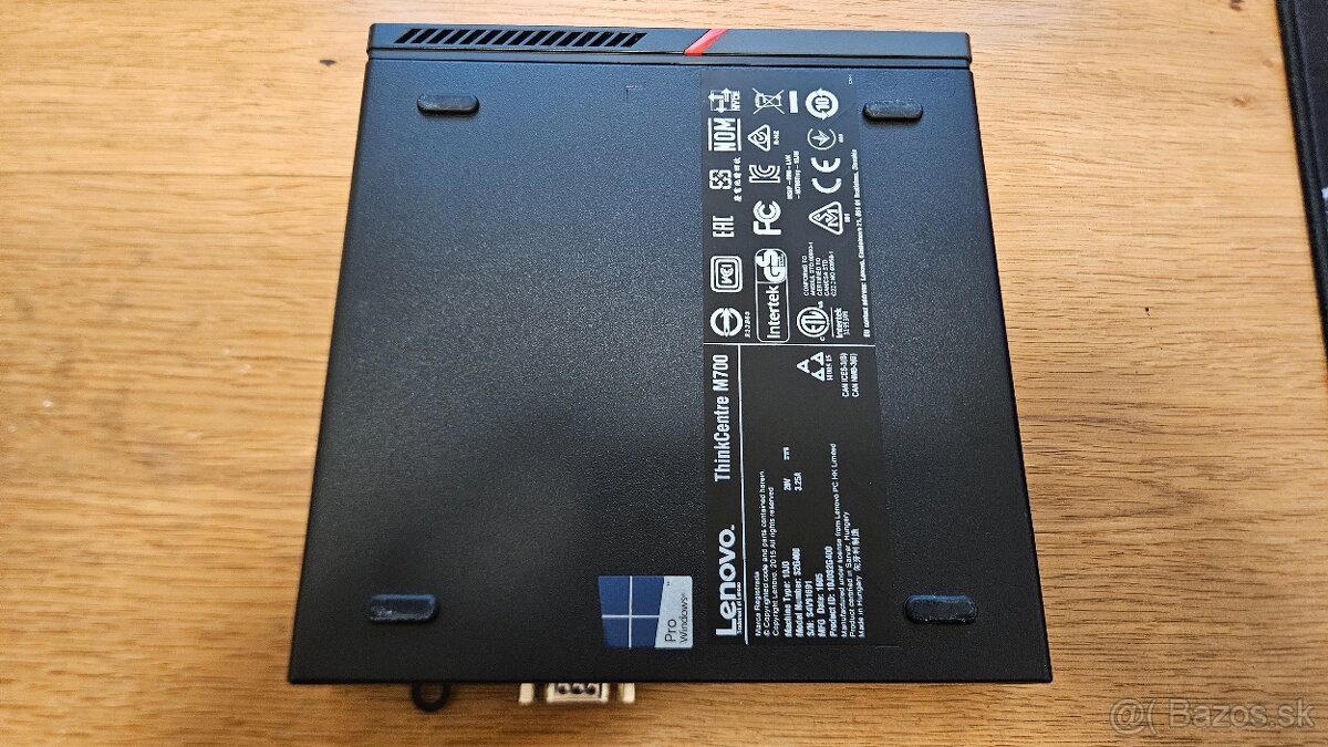Lenovo ThinkCentre M700 Desktop Tiny - 3