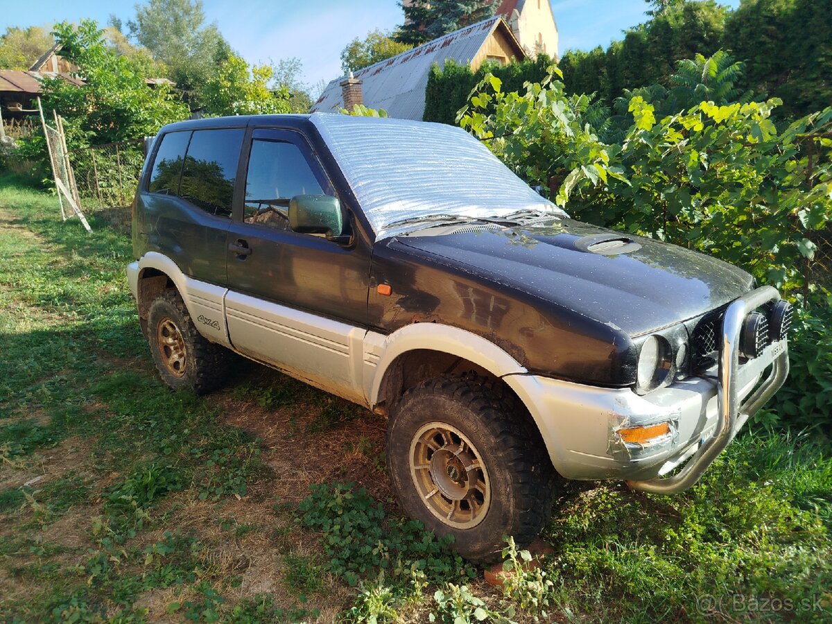 Nissan Terrano 2 2.4i 85kw - 3