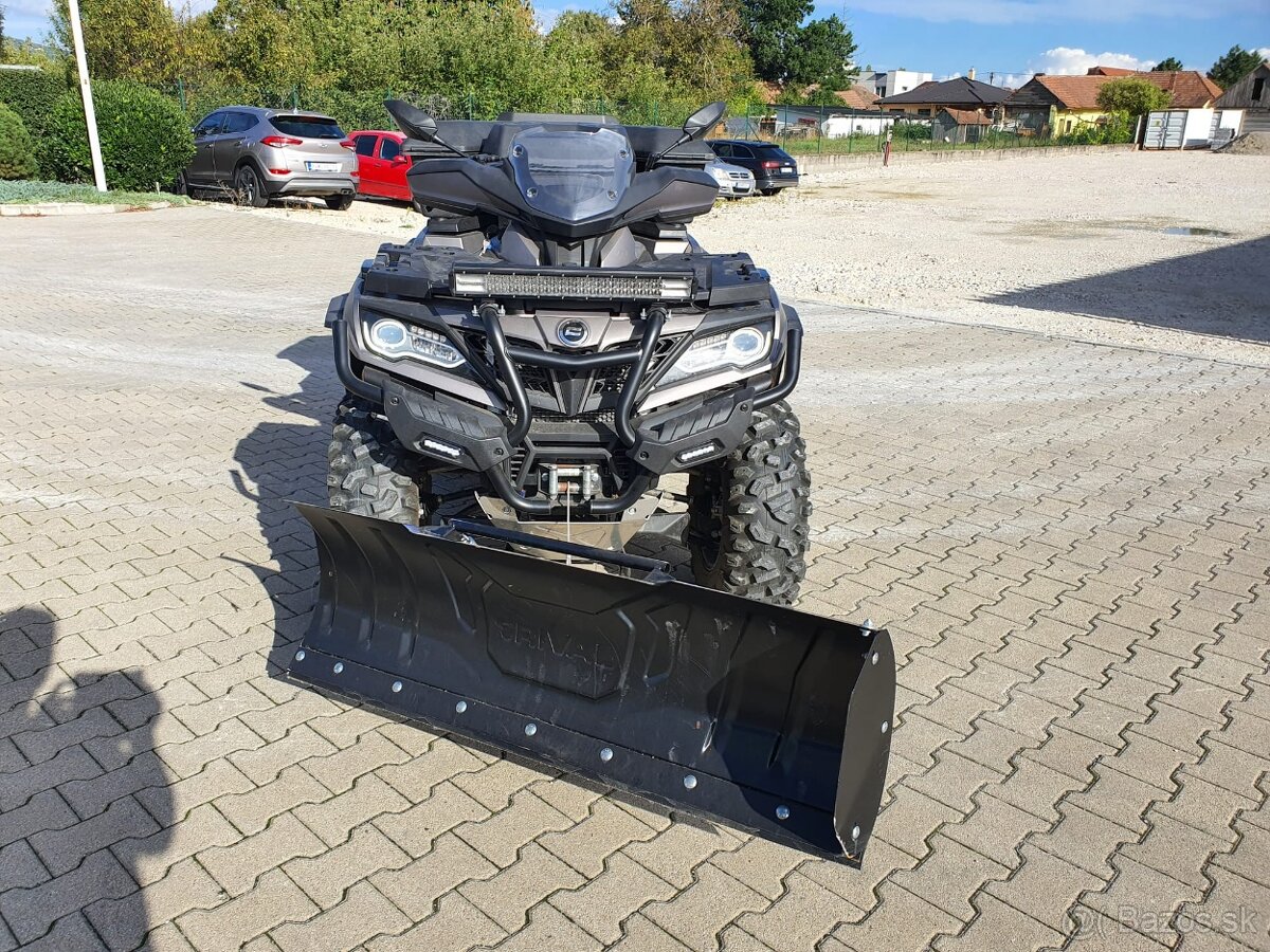 CF MOTO OVERLAND 1000 + radlica + posypový vozik