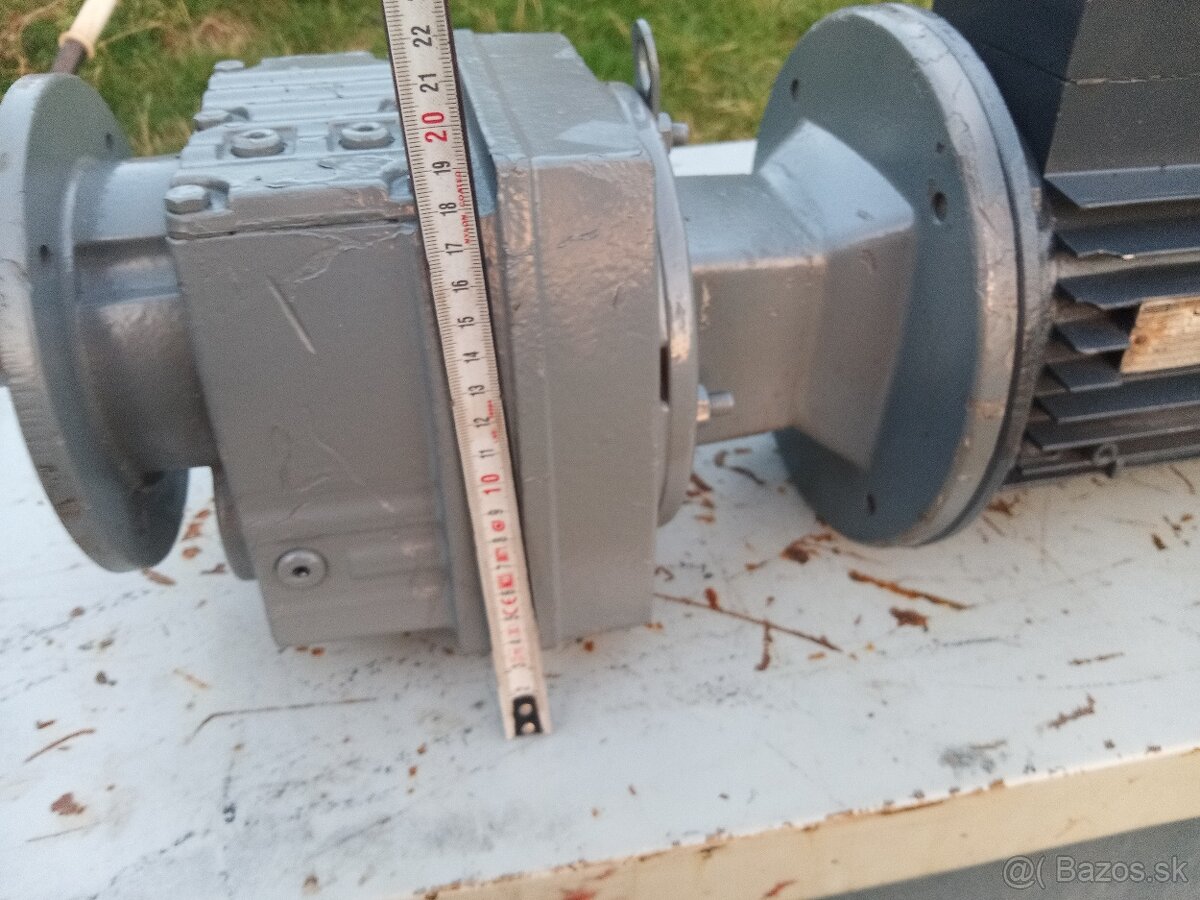 Priama prevodovka s elektromotorom 1,5kW.. - 3