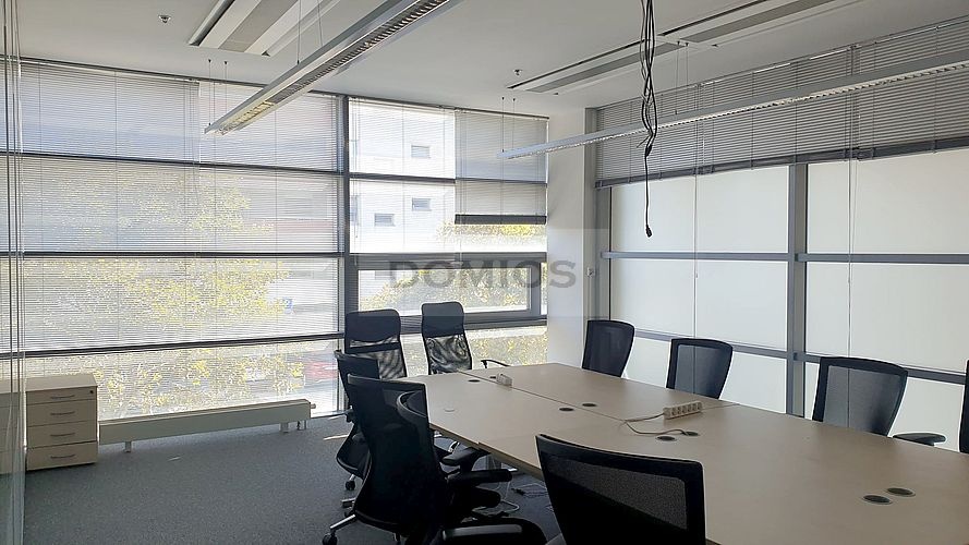 Klimatiz. kancel. celok (77,00 m2, 2k, parking, KE-St.m.) - 3