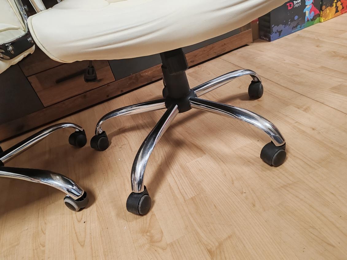 Predám kancelárske kreslá - 3