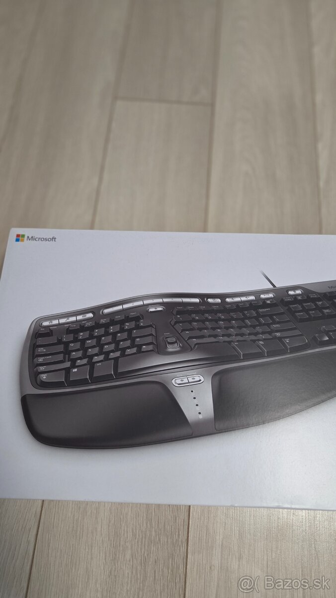 Microsoft Natural Ergonomic Keyboard EN - 3