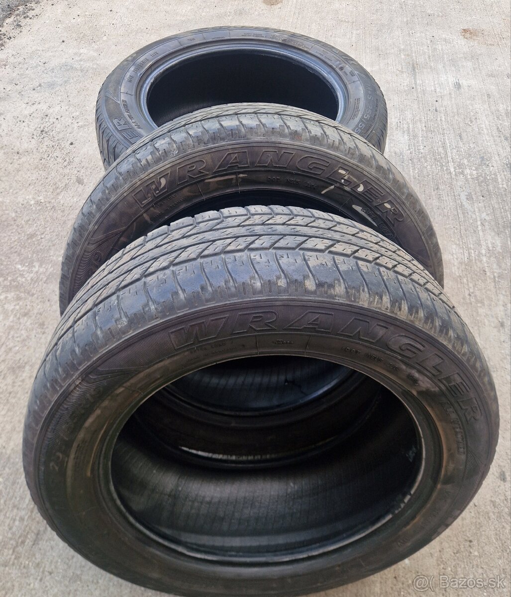 Goodyear Wrangler 255/55 R19 - 3