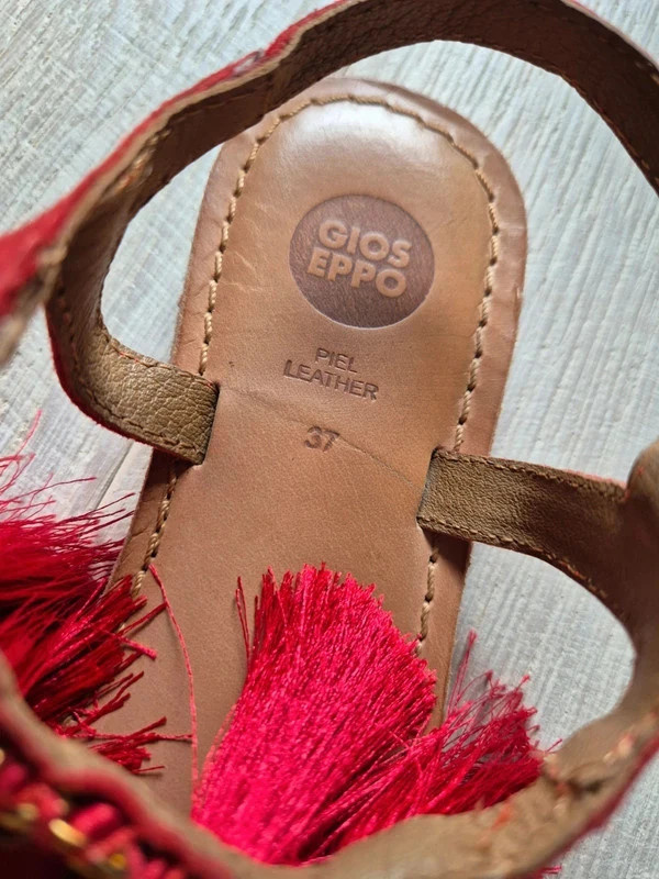 Šľapky so strapcami, veľkosť 37 - 3