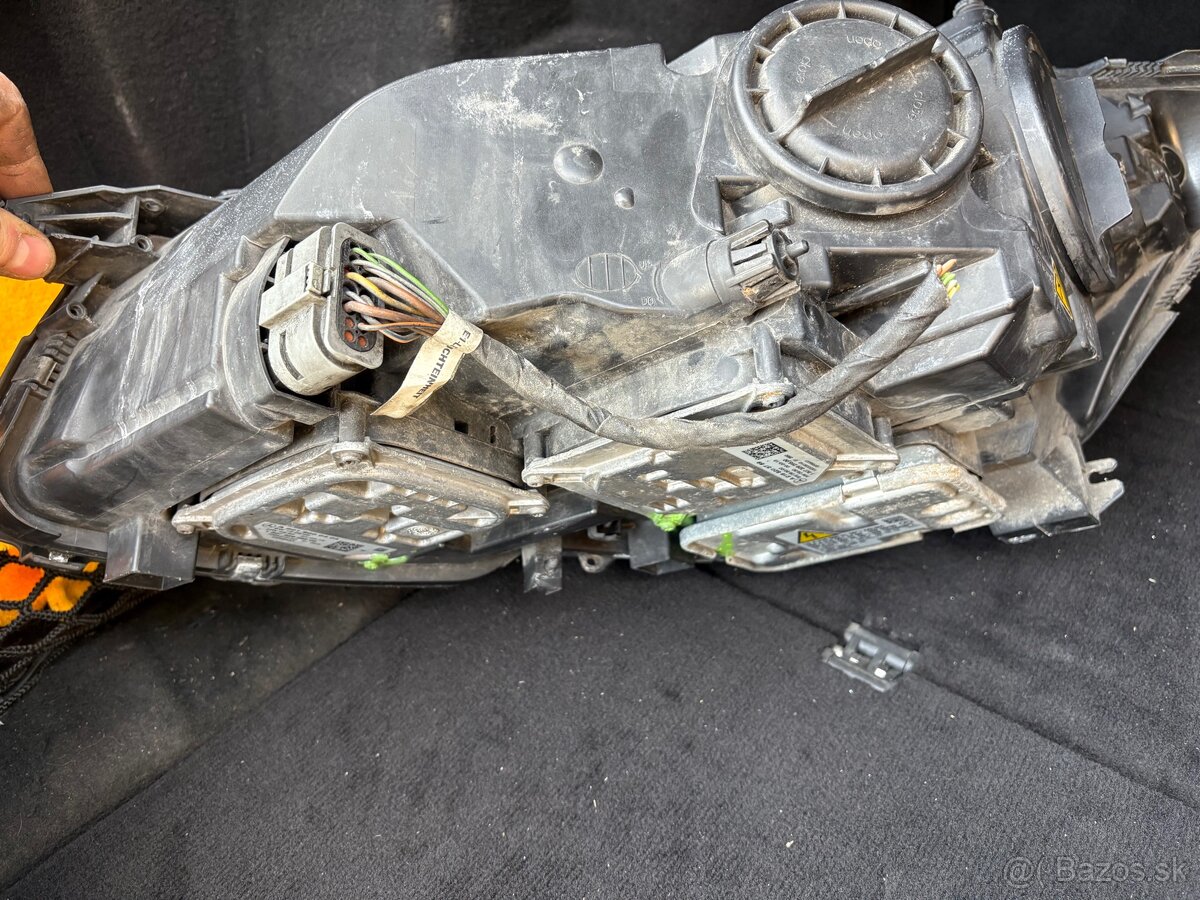 Predné svetlá Mercedes S-Class W221 (originál) - 3