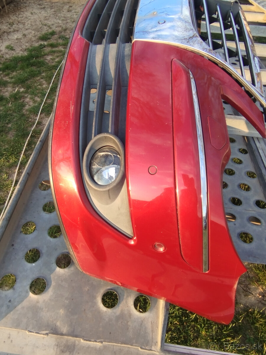 Predám predný nárazník na Touran - 3