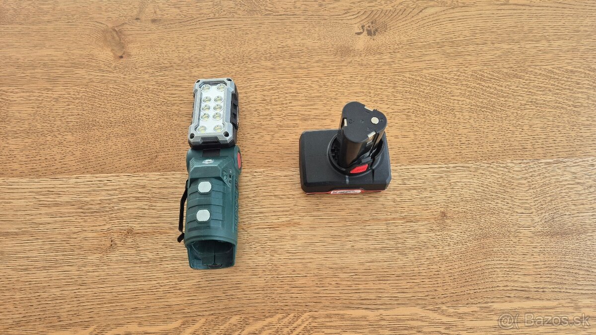 PARKSIDE 12V LED pracovné svetlo + 4Ah 12V Batéria - 3