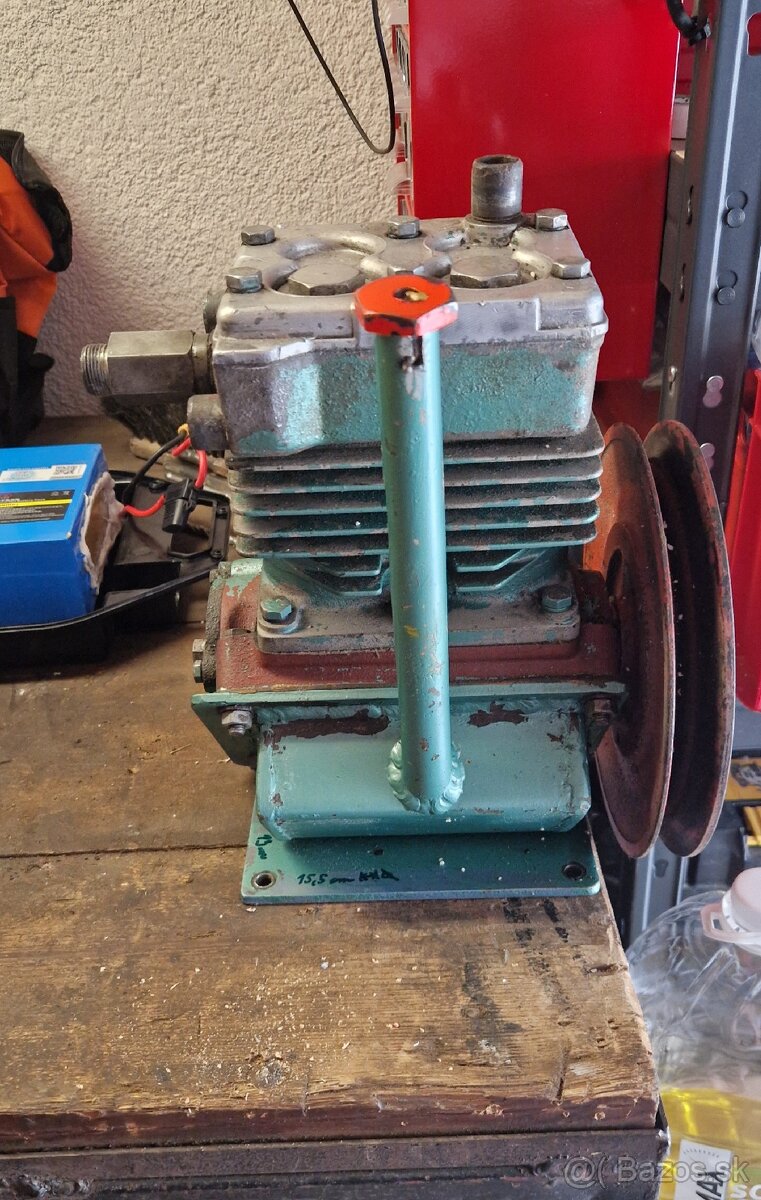 Kompresor 2 valec LIAZ - 3