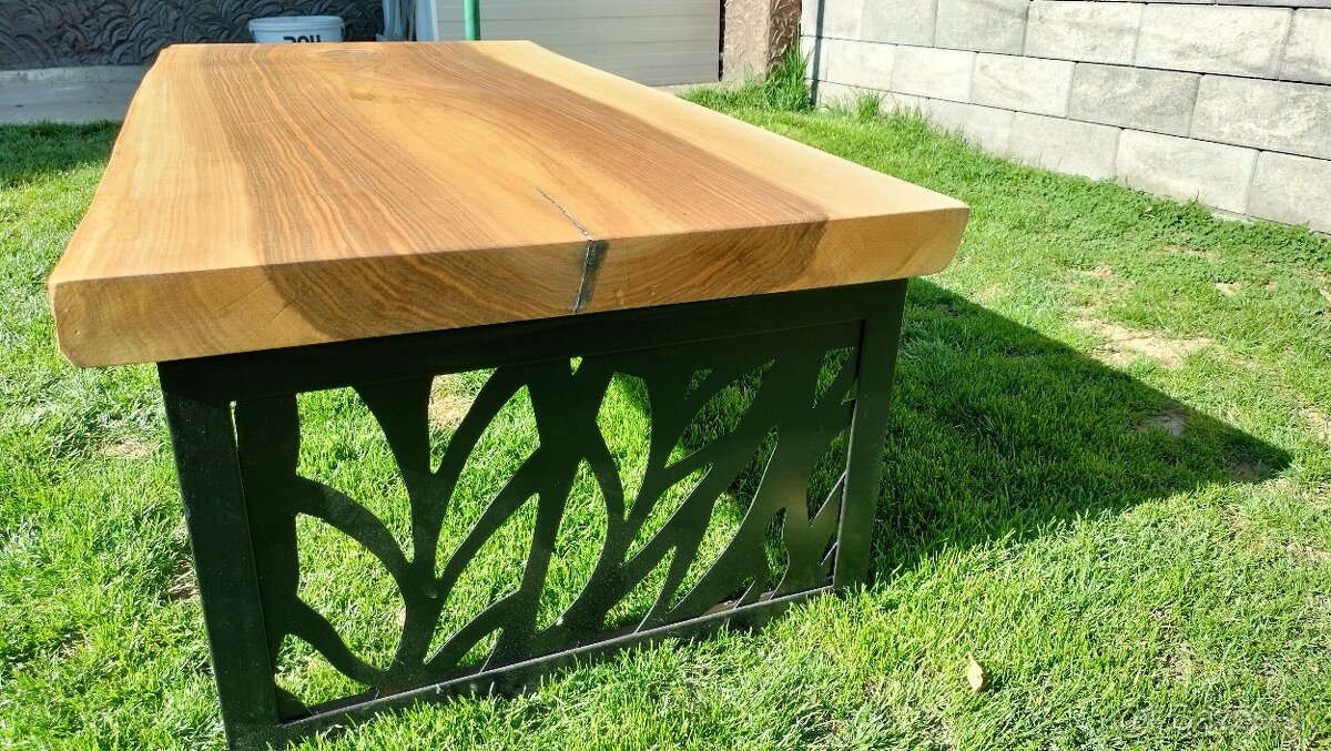 Masívny orechový stôl - 3