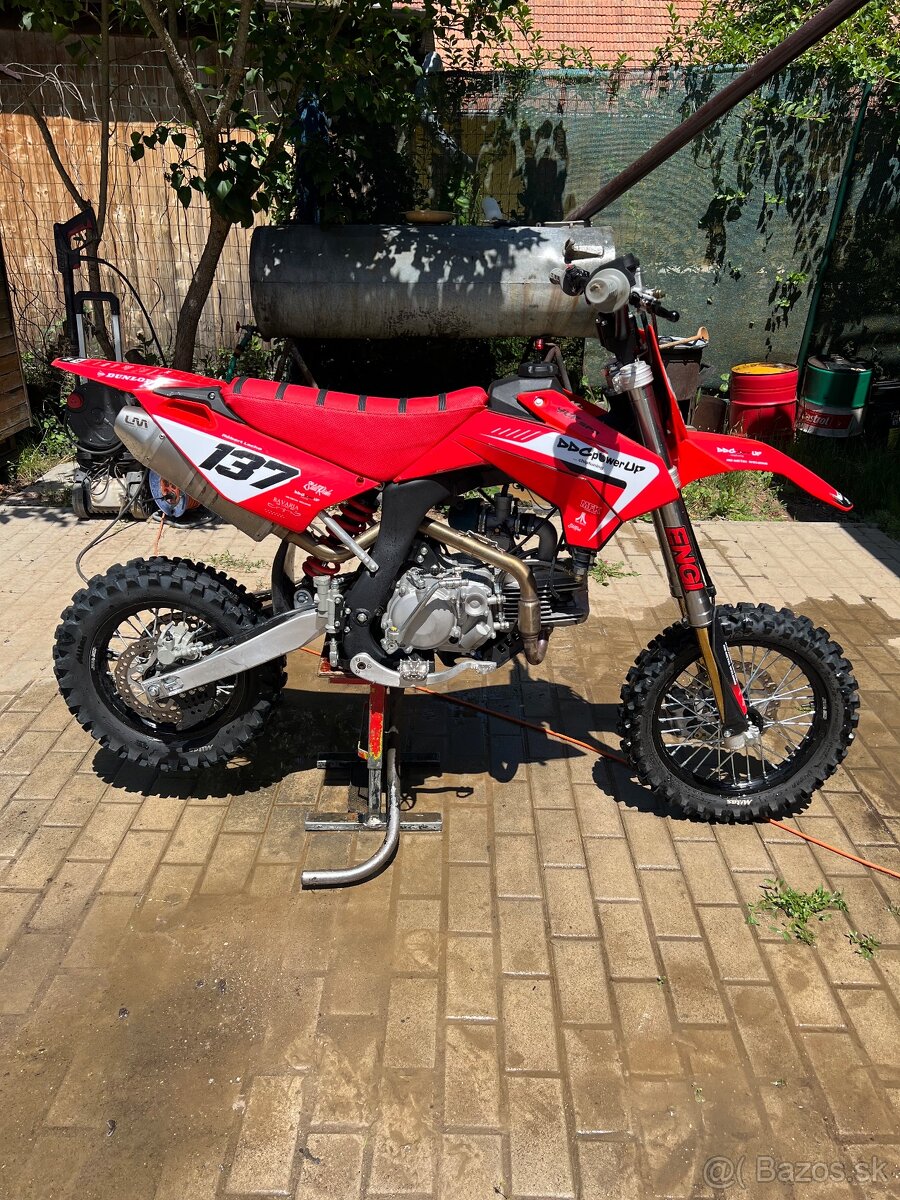 YCF sp3 190 Factory - 3