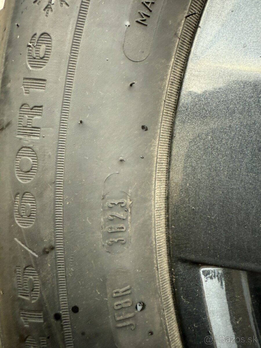 R16 ORIG.ZIMNÍ KOLA KAROQ 215/60/16 99/95% PNEU - 3