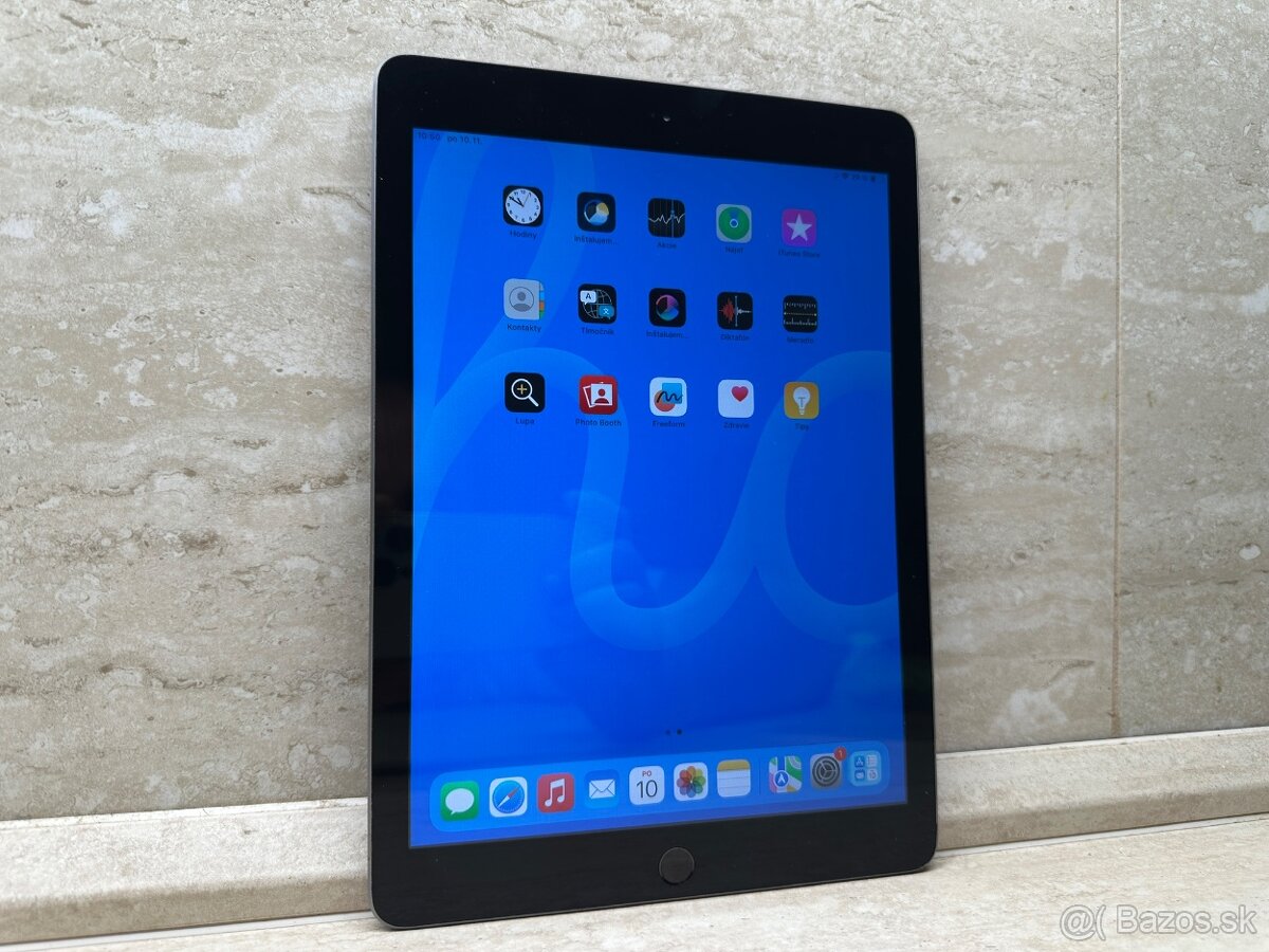 Apple iPad 6 32GB WiFi Space Gray - 3