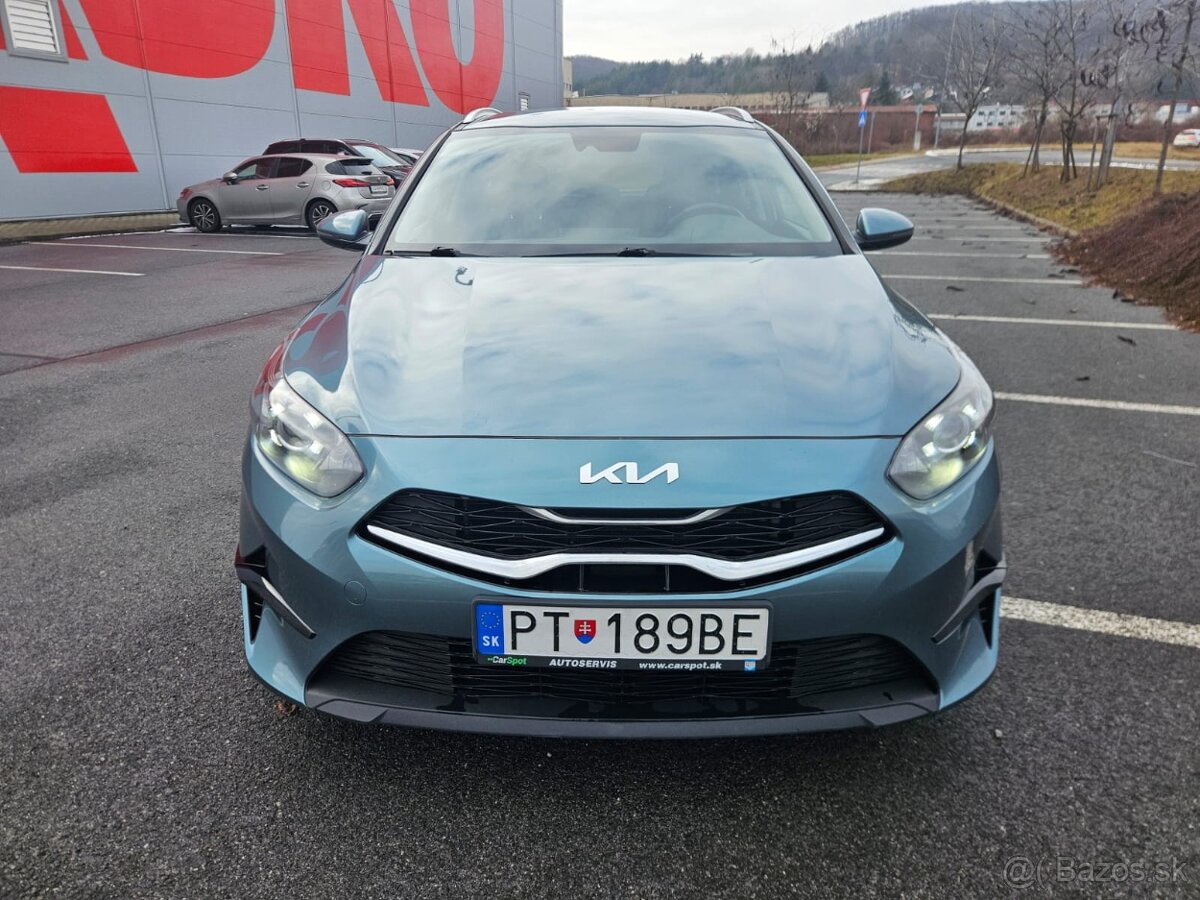 Kia Ceed SW 1.6 CRDi mHEV Gold A/T - 3