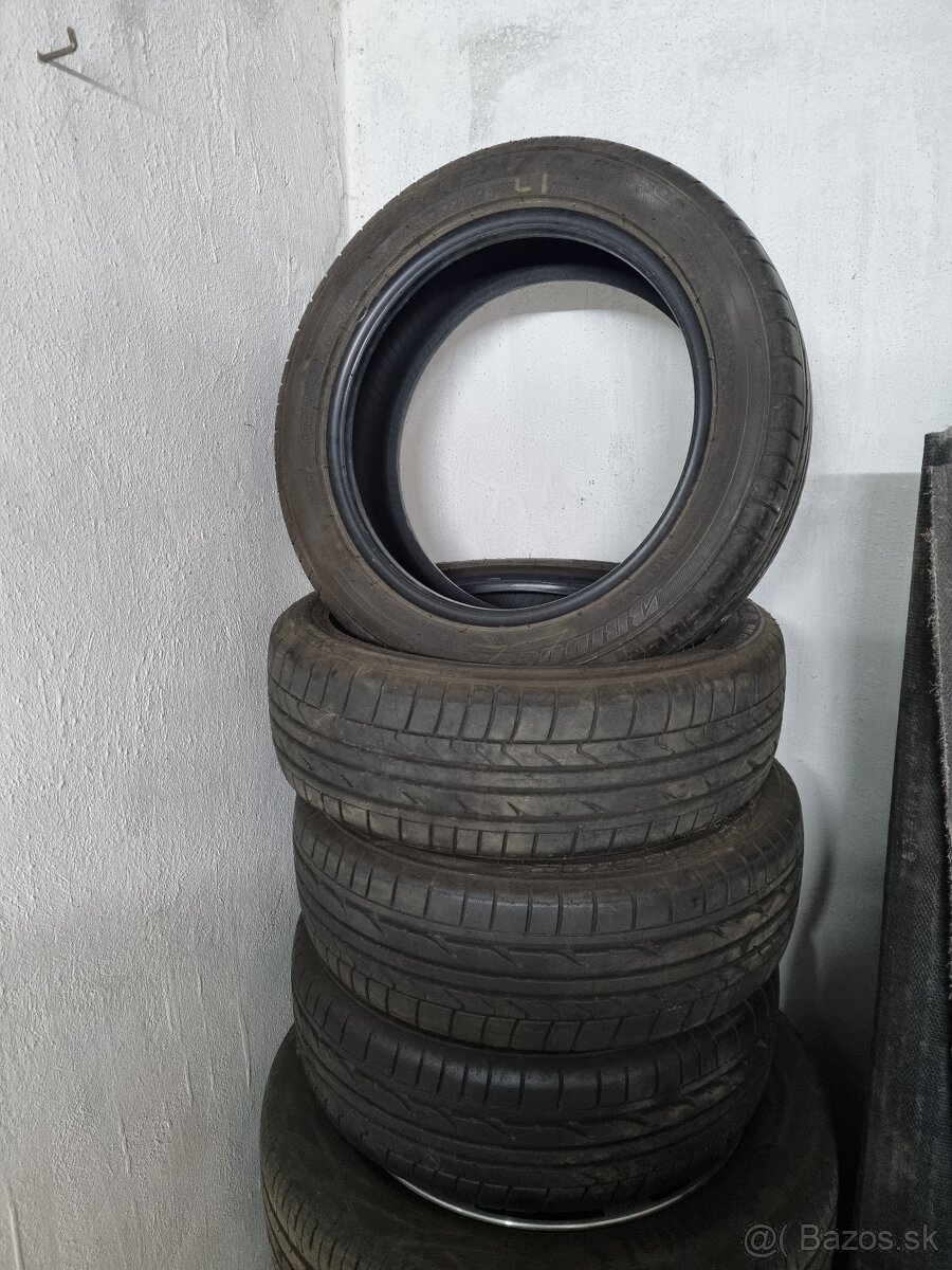 Bridgestone Potenza RE050A 175/55 R15 77V - 3