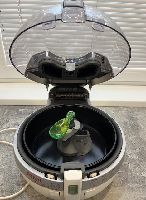 Fritéza Tefal FZ 700031 ActiFry - 3