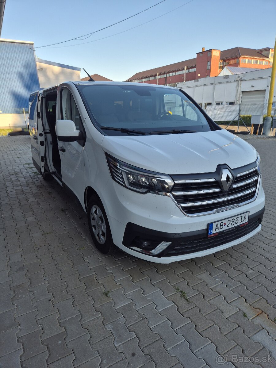 Minibus 8+1 - 3