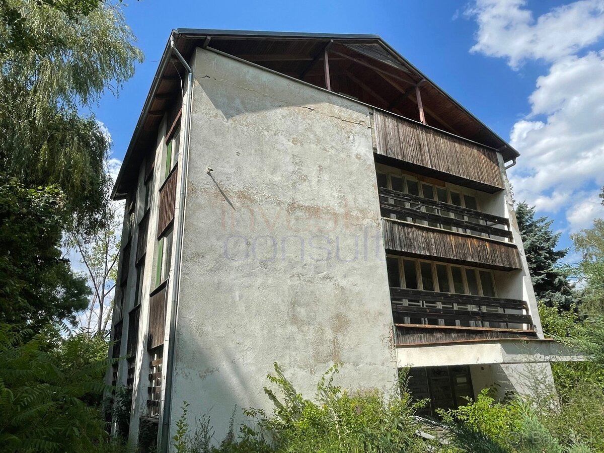 2357-NA PREDAJ REKREAČNÁ BUDOVA V PATINCIACH - 3