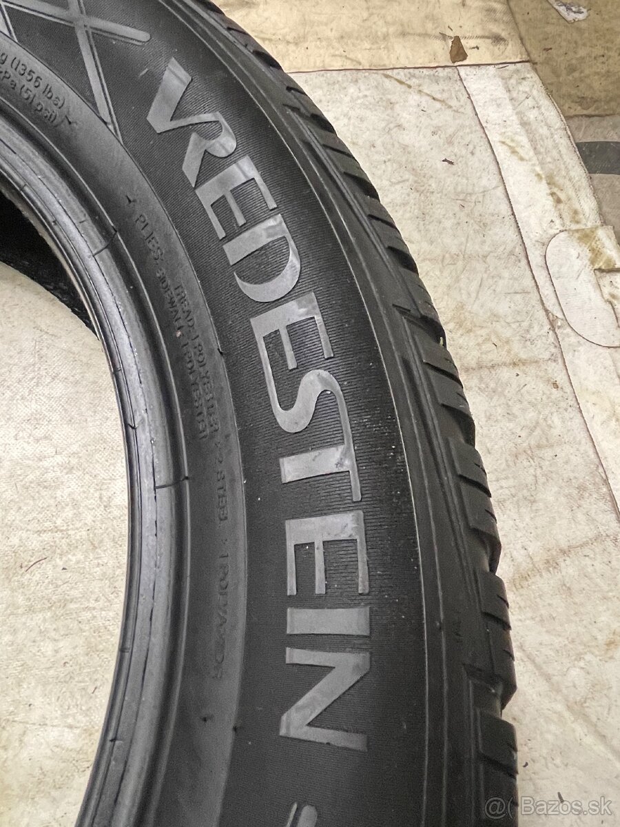 2022 Vredestein 205/55 R16 zimné - 3