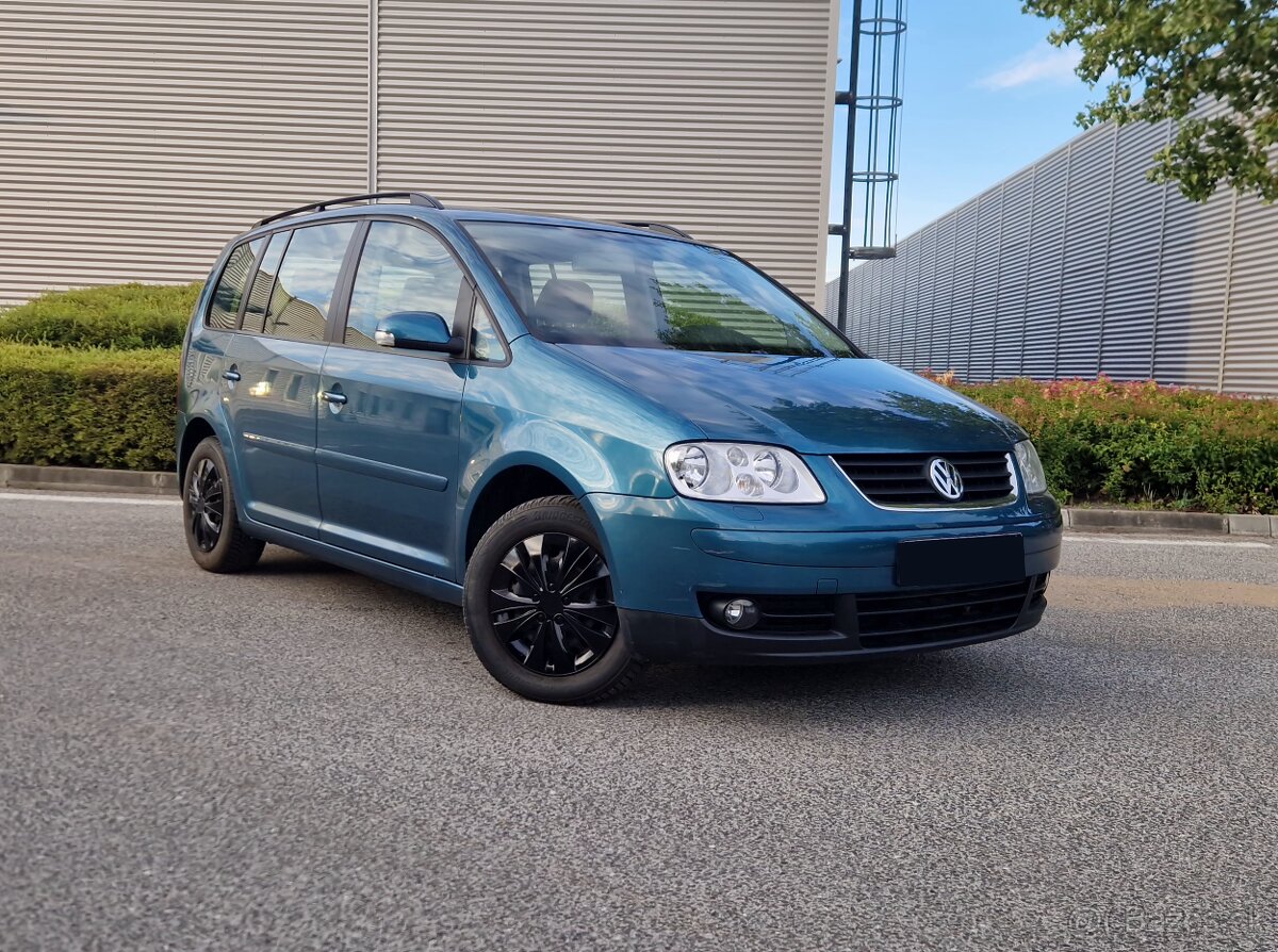 Volkswagen Touran 2.0 TDI DSG - 3