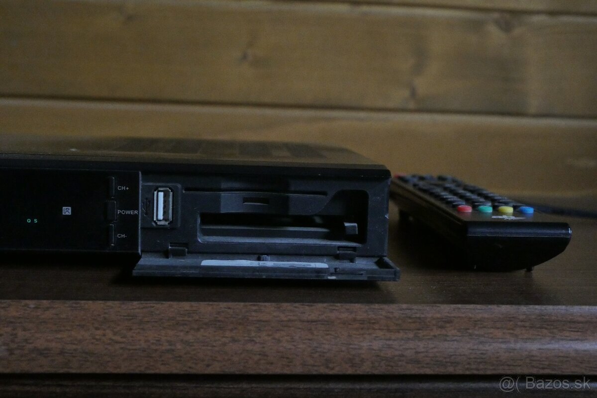 Dvb-t/satelitný prijímač AB CryptoBox 652HD - 3