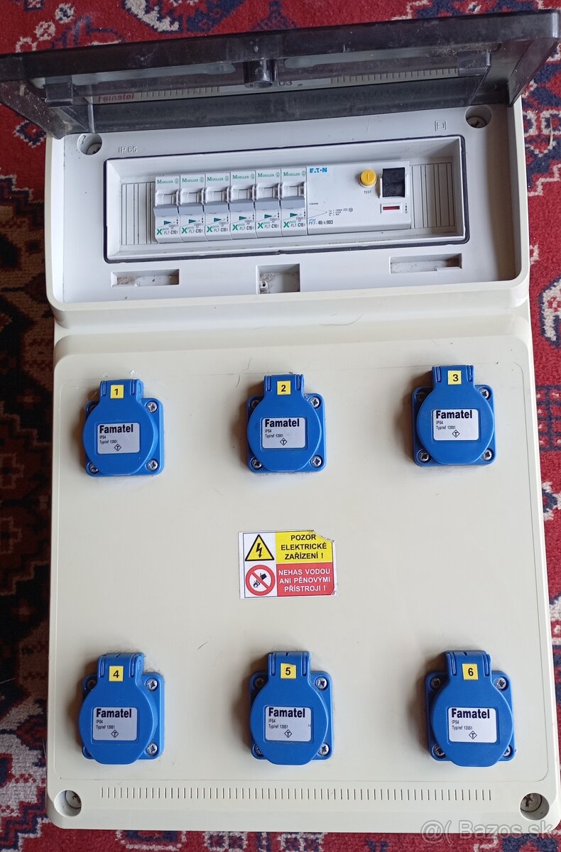 Zásuvková skriňa, Prenosný elektrický rozvádzač Famatel - 3