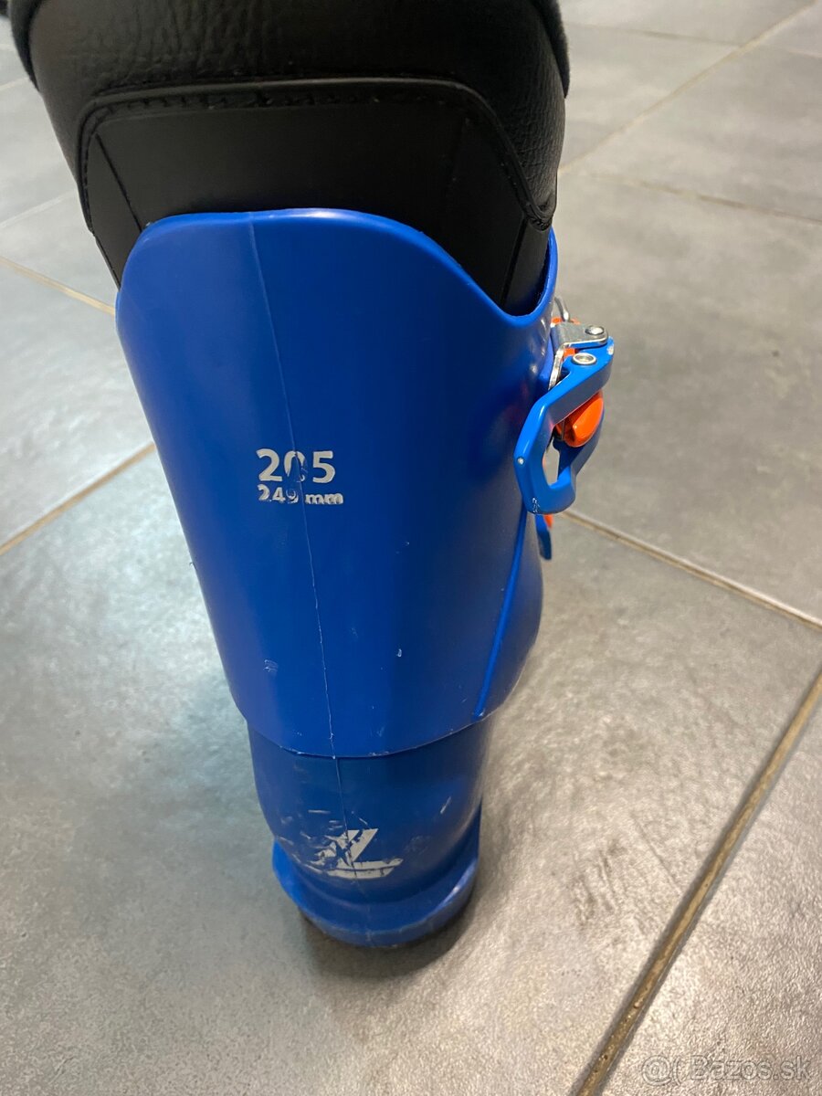 Predám detský lyžiarsky set – lyže + lyžiarky - 3