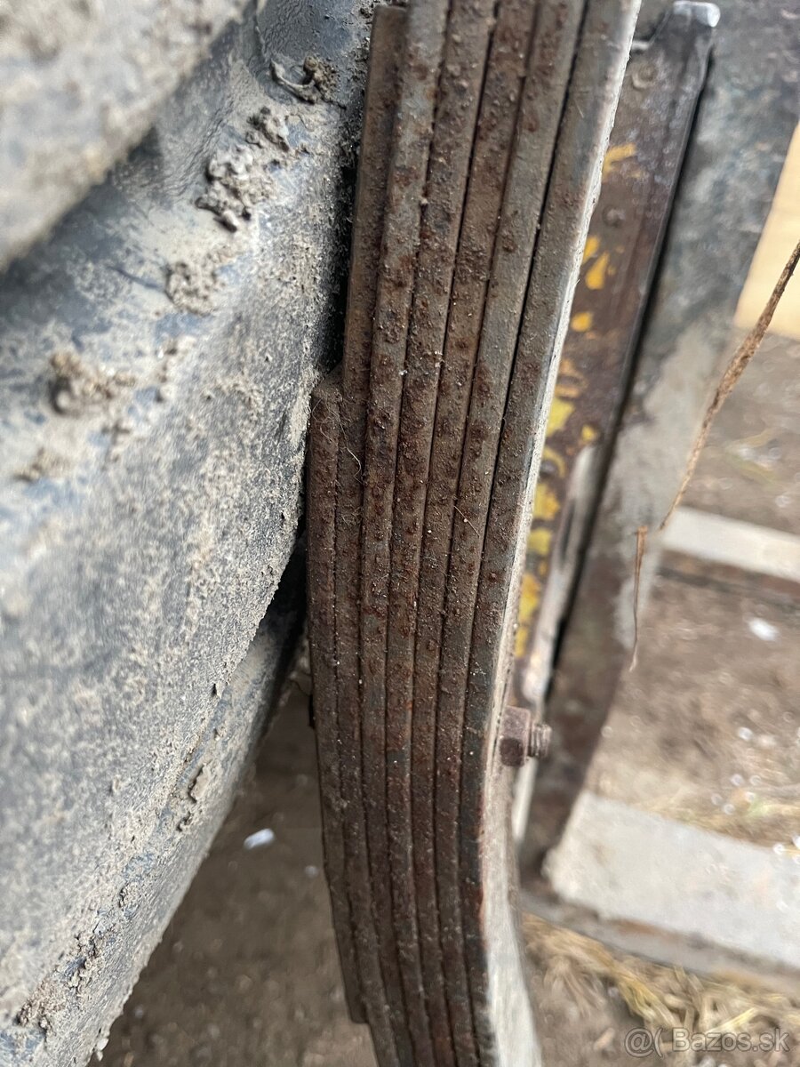 listove pero multicar m25 - 3