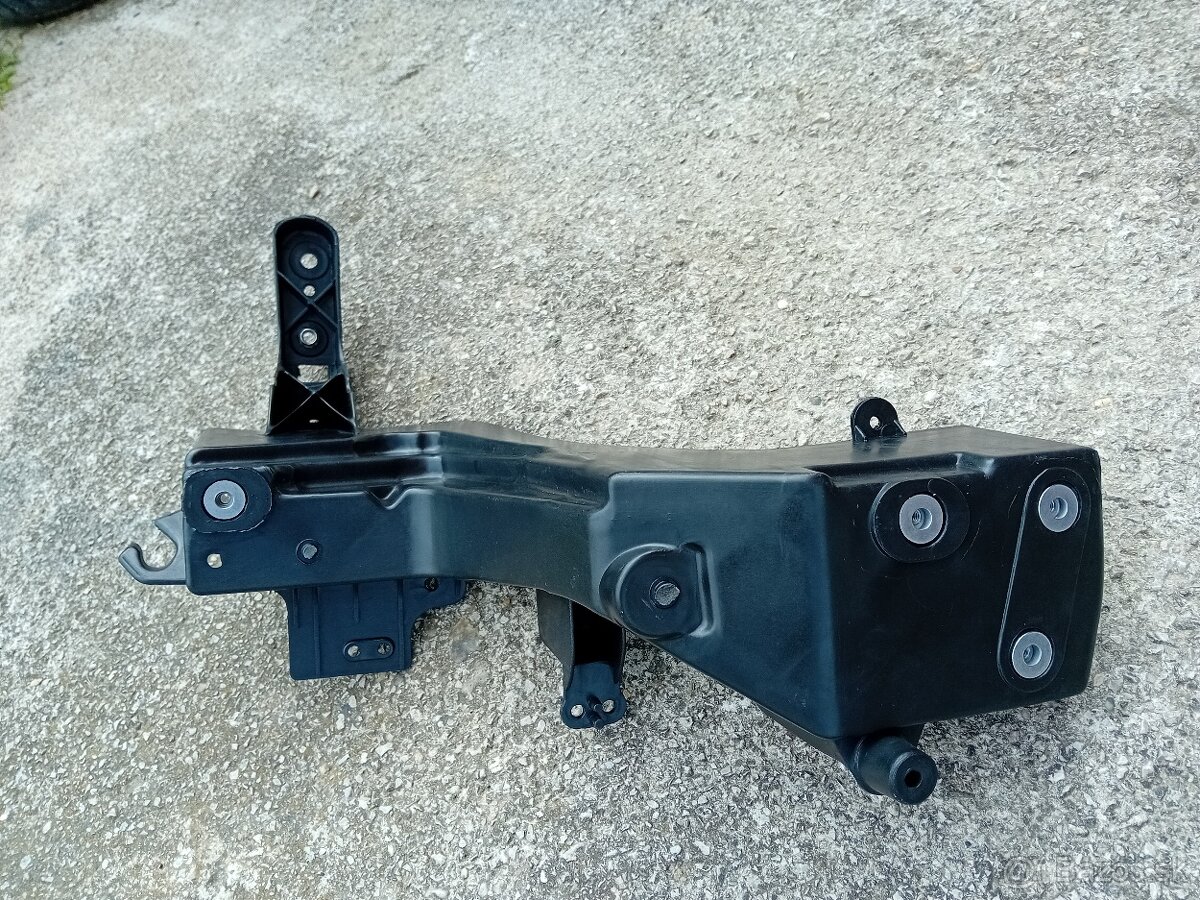 Držiak svetla na dodávku-nový - 3