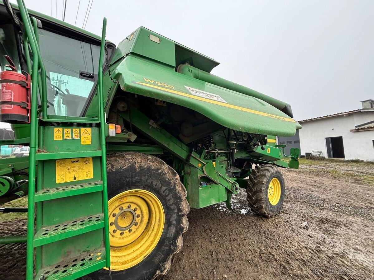 John Deere W550 - 3