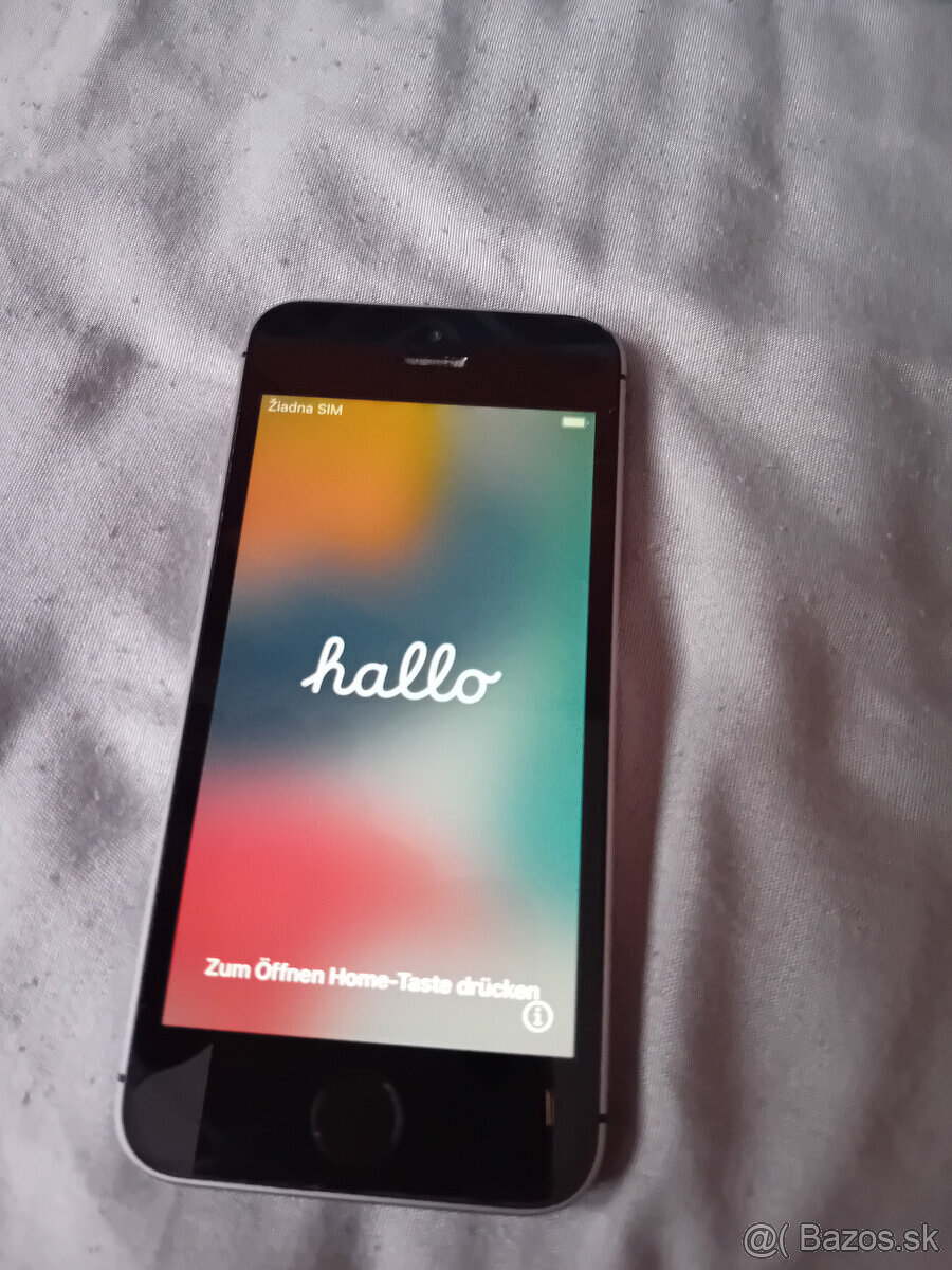 Apple SE (2016) 32GB - 3