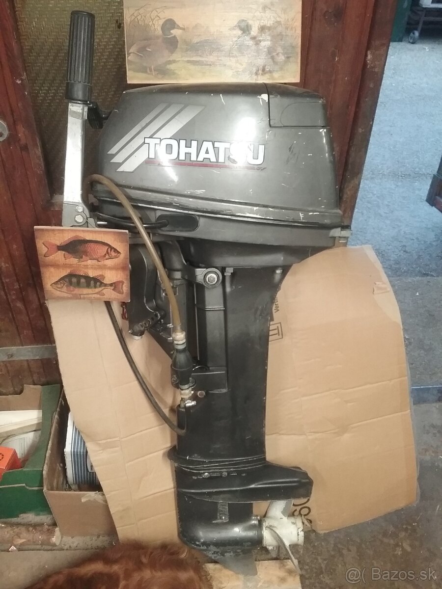 Lodny motor TOHATSU - 3