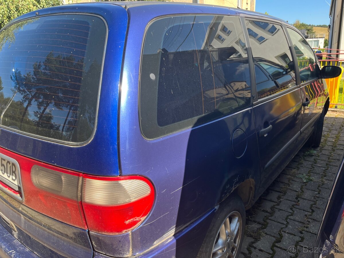 Ford Galaxy 1,9 TDi 81 kw - 3