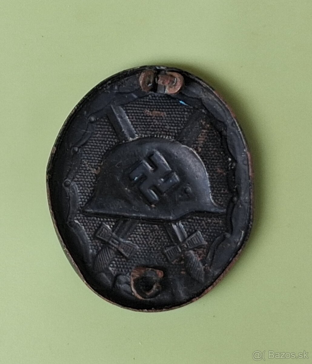 odznak za zranenie - 3