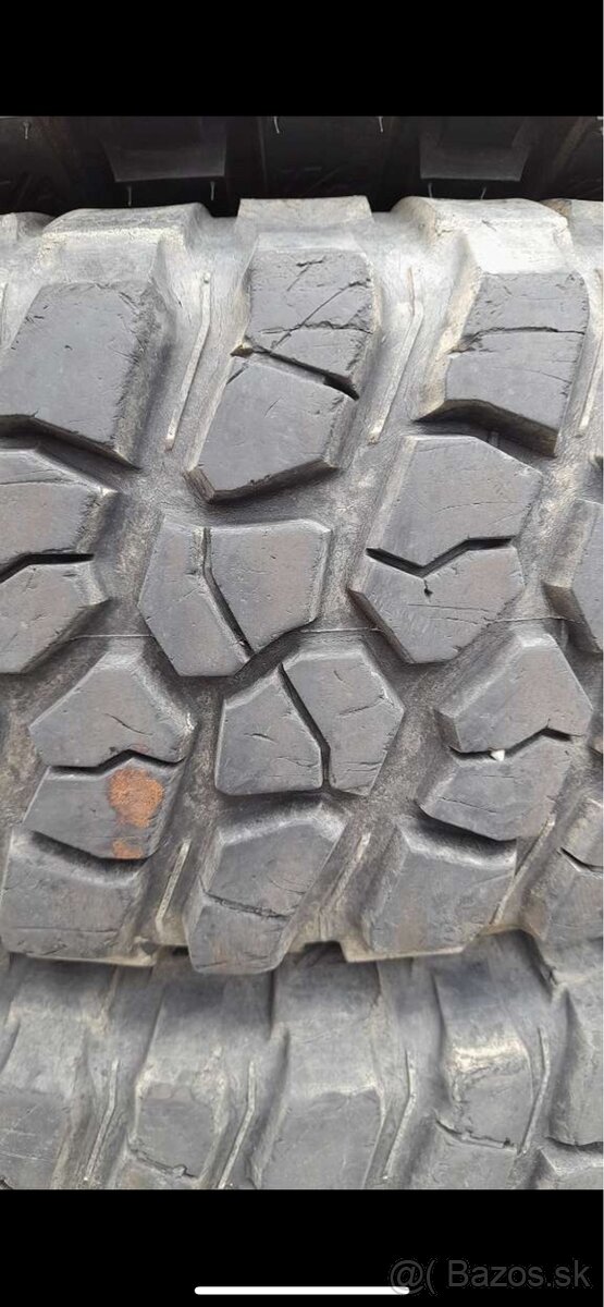 33x10,5 r15 Mud terraine