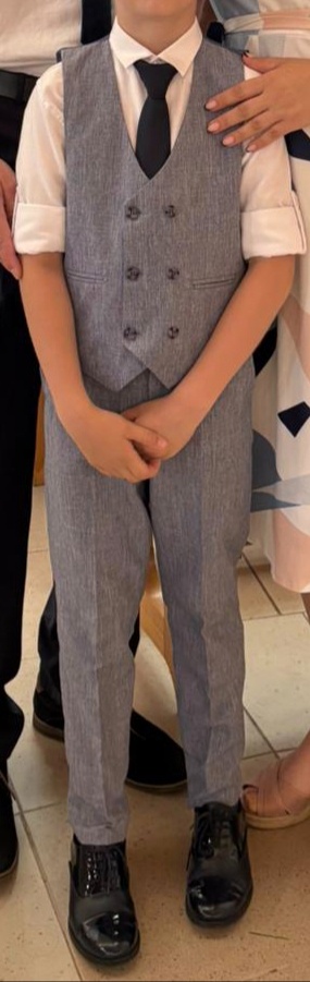 Oblek chlapec aj na 1. Sv. Prijímanie - 3