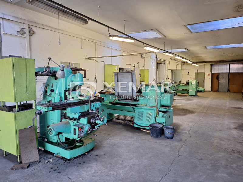 Výrobné a skladové priestory - 3