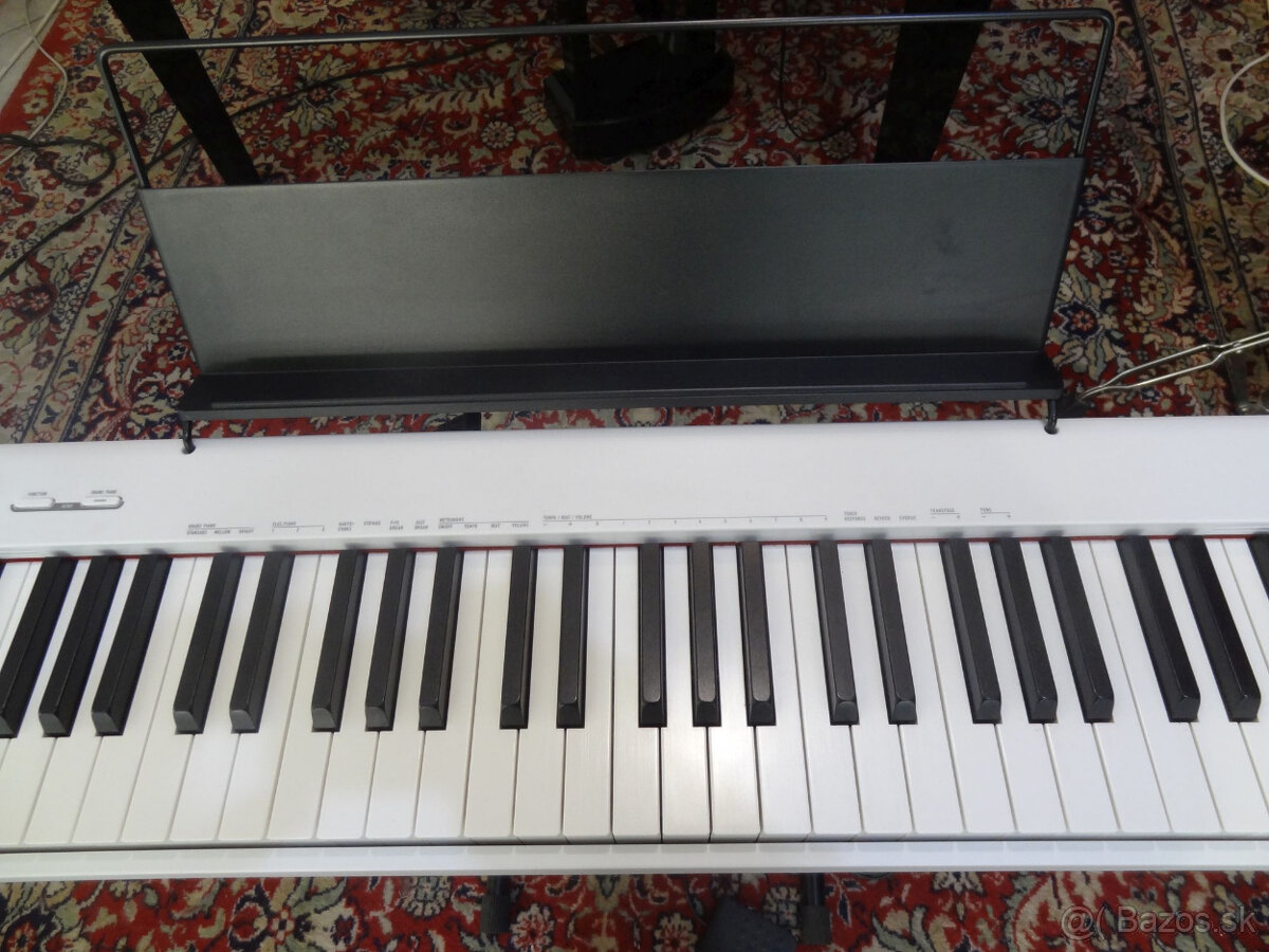 Digitálny klavír CDP-S110 - ako nové - 3