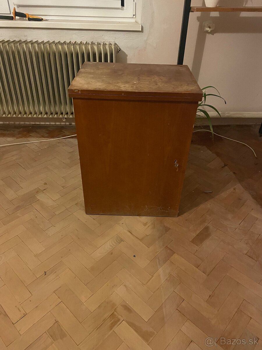 Šijací stroj Lucznik - 3