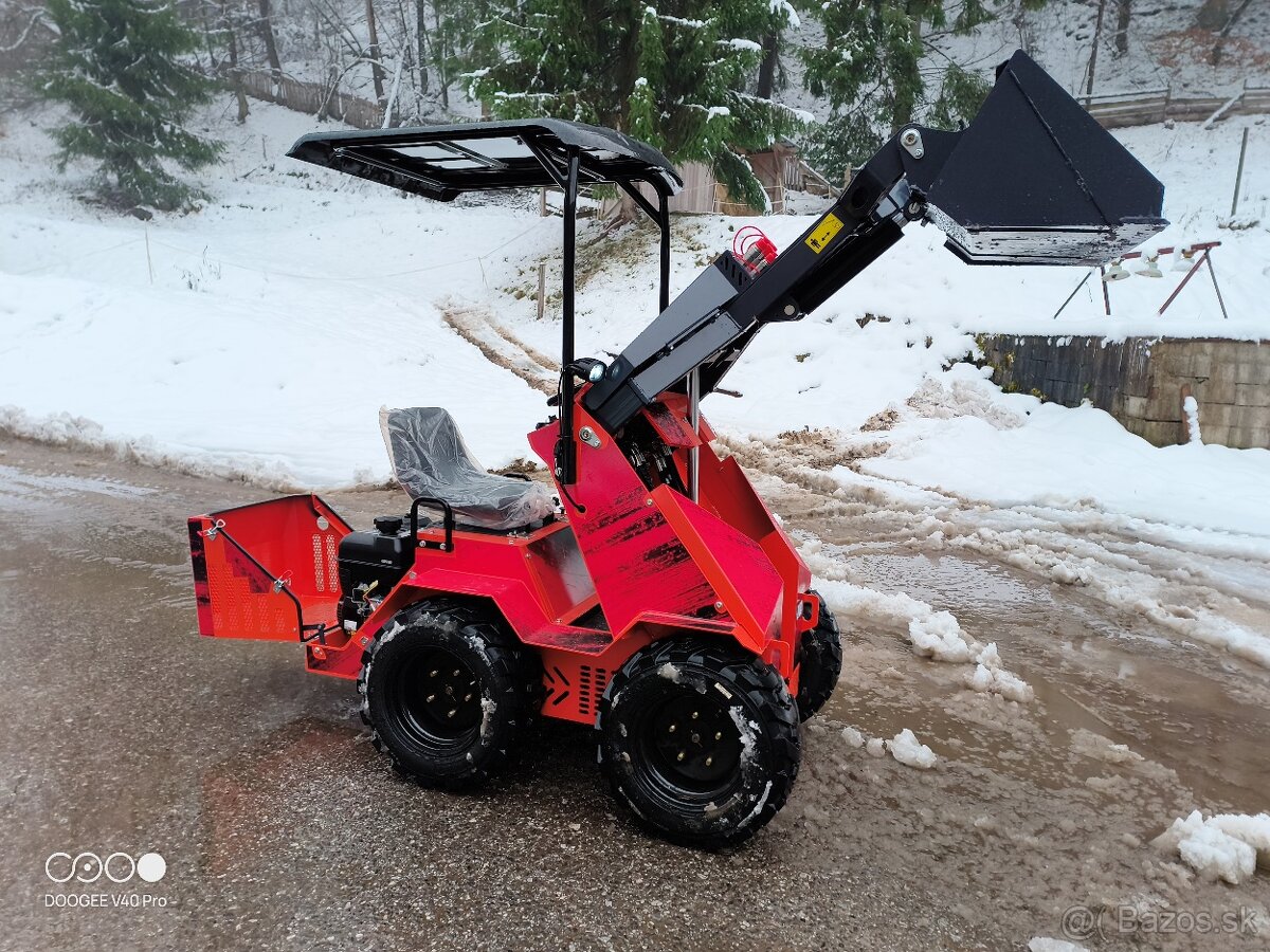 Kolesovy nakladac smykovy - 3