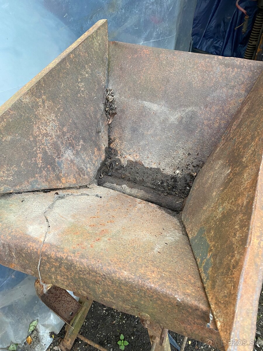 Starý šrotovník - 3