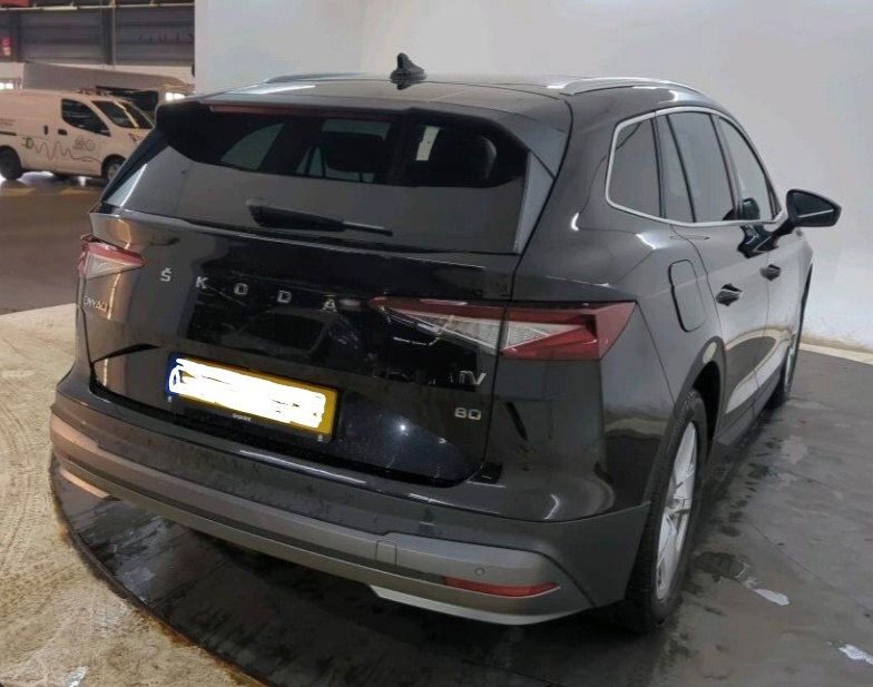 Škoda Enyaq 80 r. v. 2021,r. v. 2024, 72000km - 3