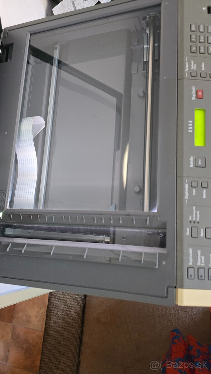 Multifunkčná farebná tlačiareň Lexmark X544 - vada tlače - 3