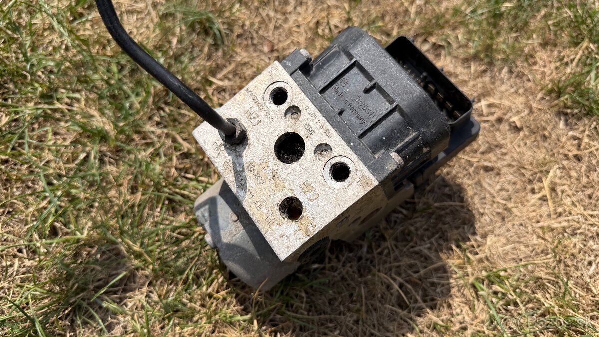 ABS kocka / pumpa Bosch (Audi A4 B5, VW Passat B5) - 3