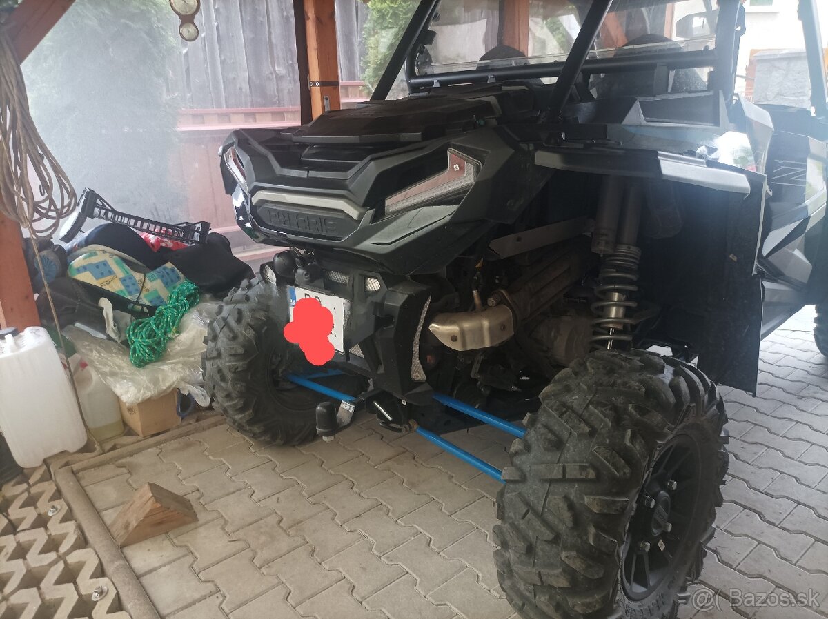 Predám Polaris rzr XP 1000EPS 2022