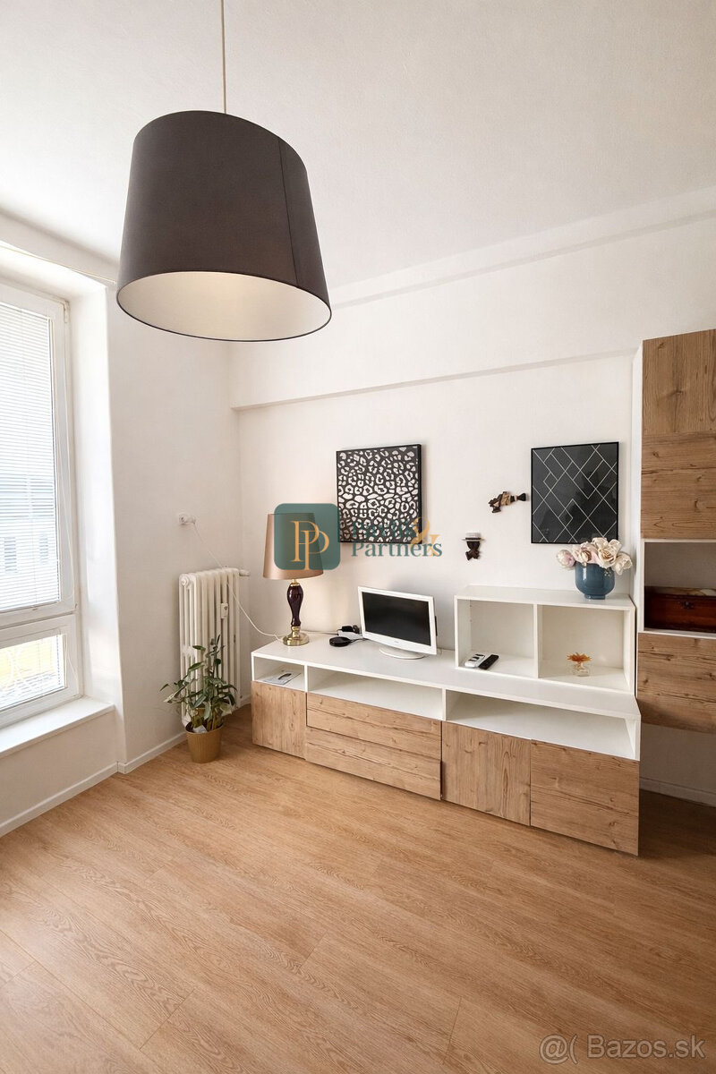 Prenájom krásny 2 izbový byt, Staré Mesto - 3